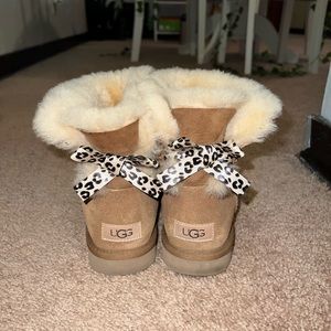 Ugg Mini Leopard Bailey Bow